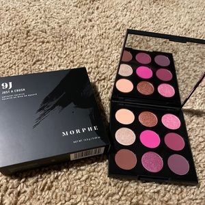 Morphe’s 9J Just a Crush artistry palette